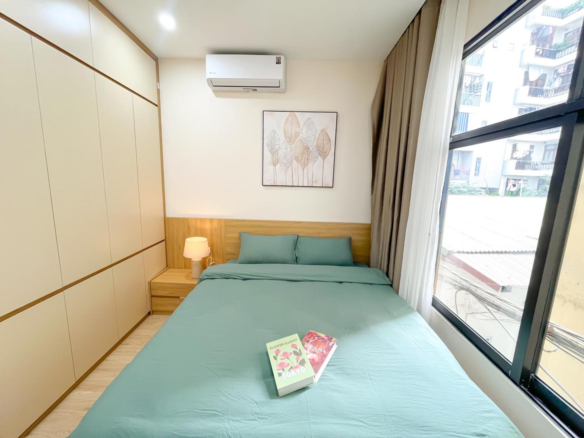 Amazing Housing Lac Long Quan Hanoi Exterior photo