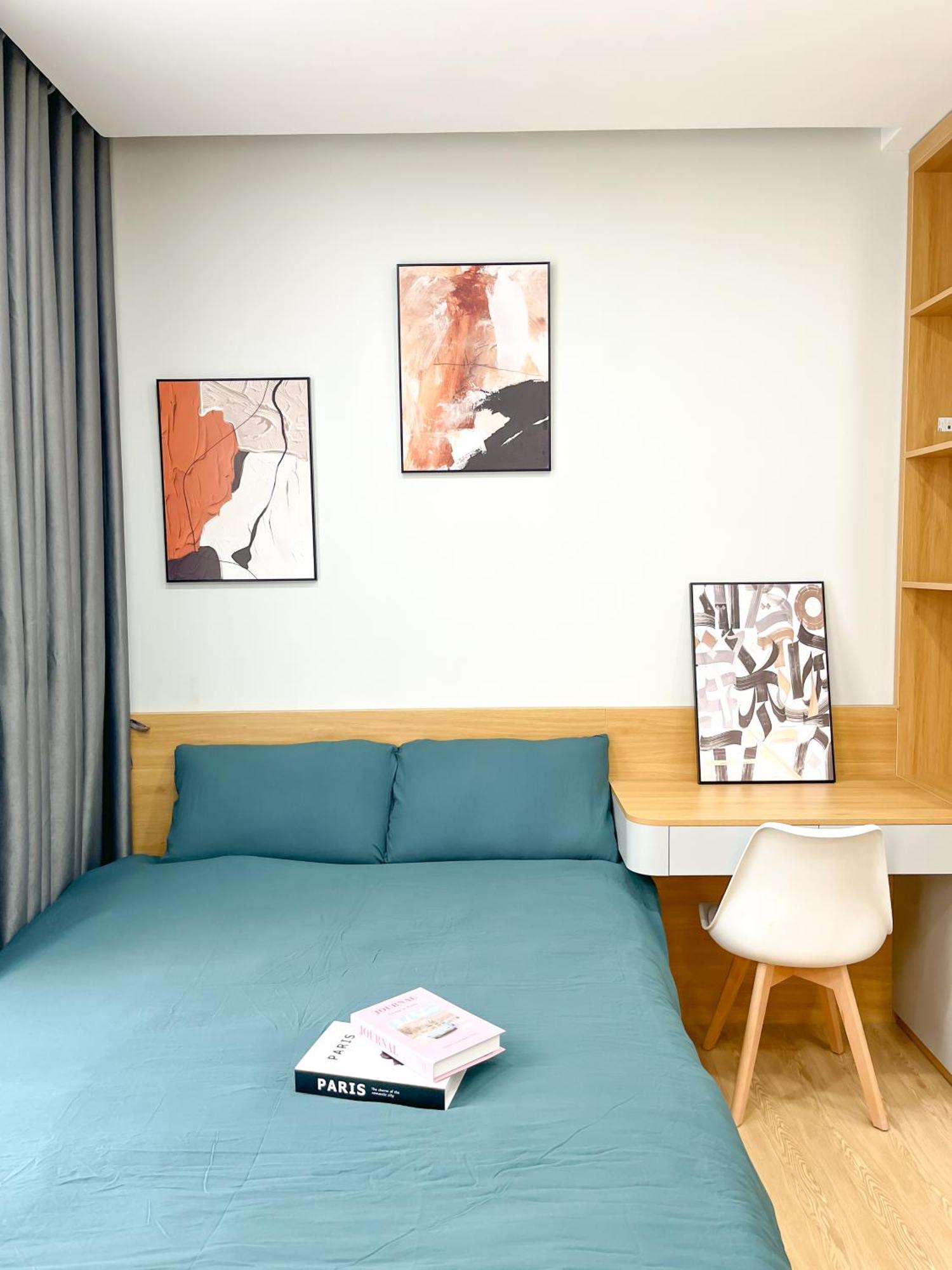 Amazing Housing Lac Long Quan Hanoi Exterior photo
