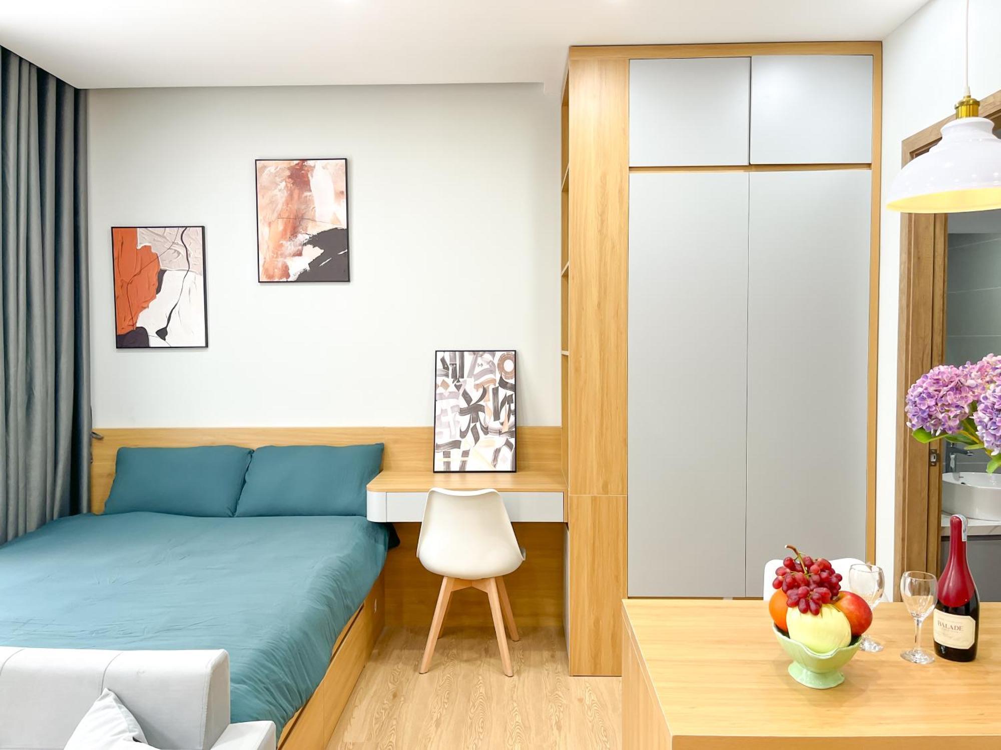 Amazing Housing Lac Long Quan Hanoi Exterior photo