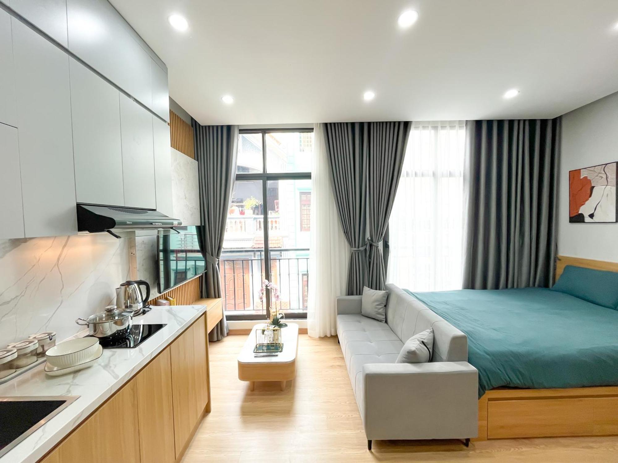 Amazing Housing Lac Long Quan Hanoi Exterior photo