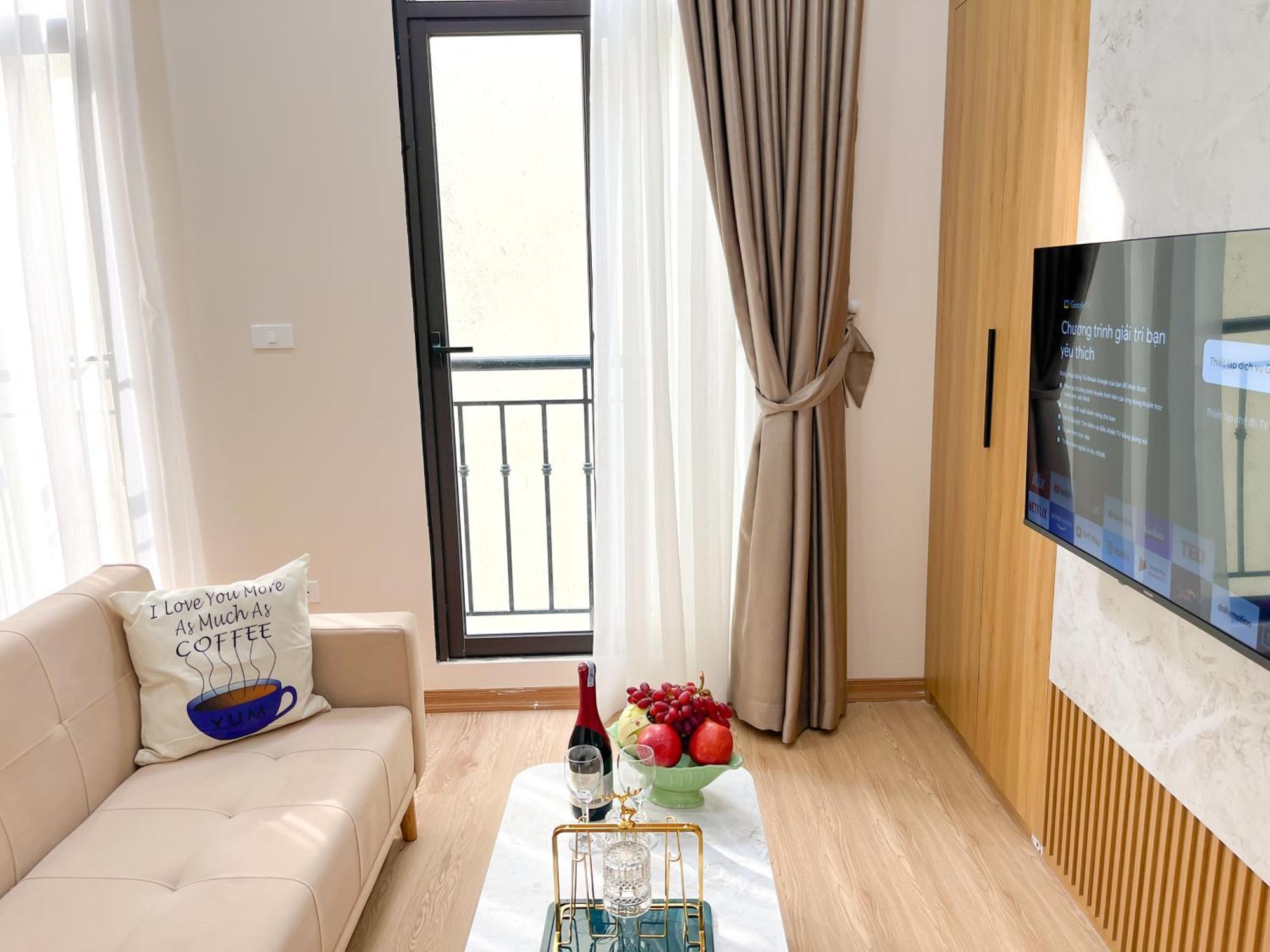 Amazing Housing Lac Long Quan Hanoi Exterior photo